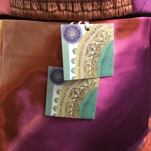 💕NWT Sigrid Olsen two piece in gorgeous tie dye effect💕 - Picture 10 of 13